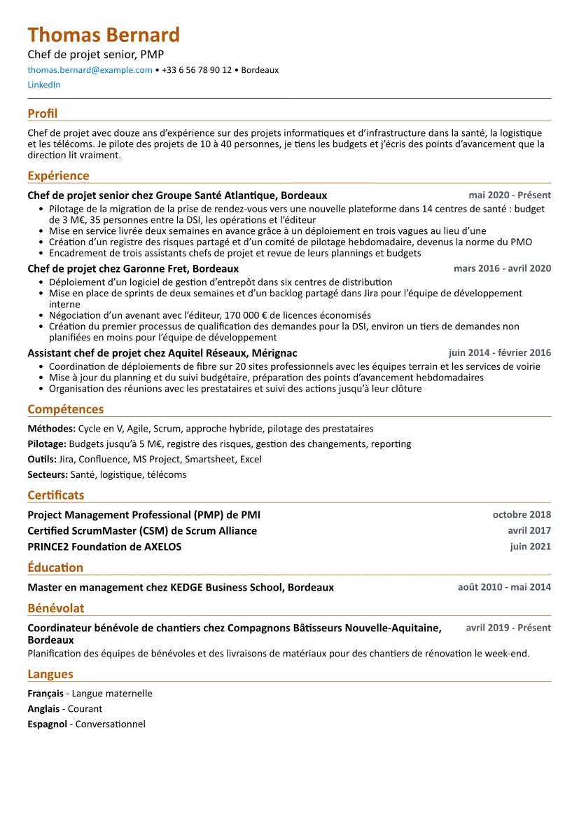 Exemple de CV Chef de projet avec la mise en page Compact
