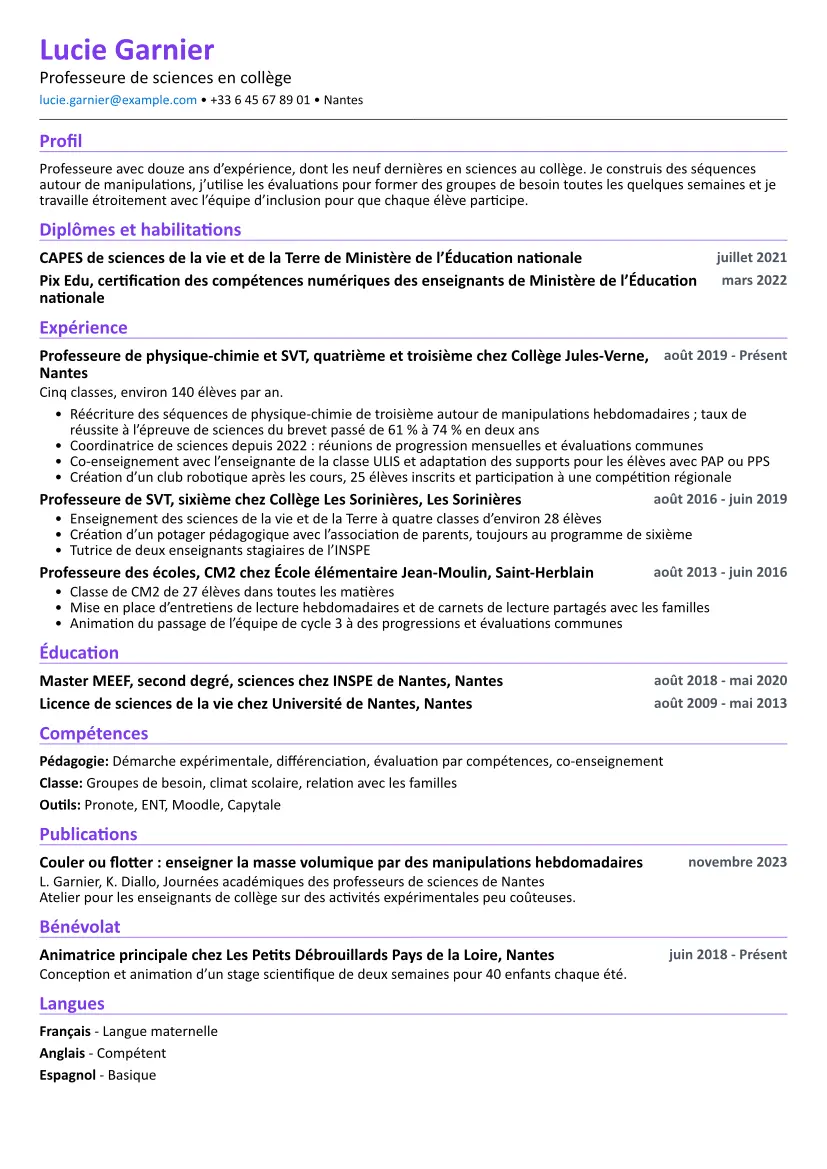 Exemple de CV Enseignant / Professeur avec la mise en page Compact